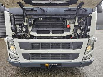 Volvo FM 500 6x2 / MACHINE TRANSPORT / HYDRAULIC RAMPS.